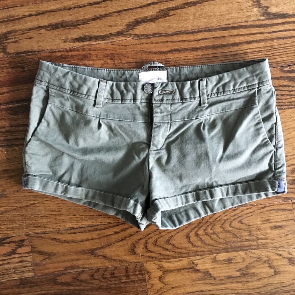 Garage: Khaki Shortie